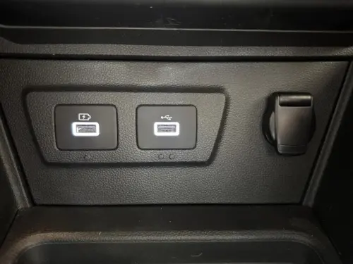 Dacia Duster TCe 150 FAP 4x2 EDC Prestige - Photo 21