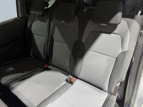 Dacia Jogger Hybrid 140 7 places GSR2 Extreme + - Photo 15