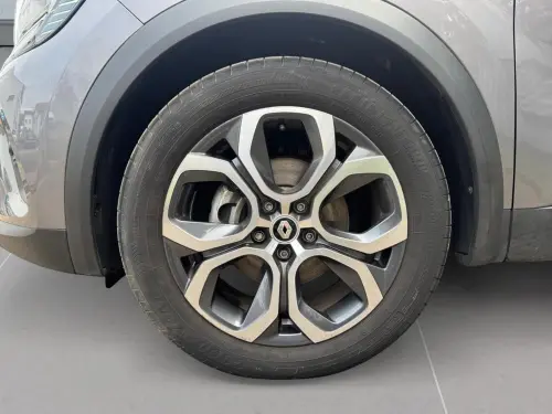 Renault Captur E-Tech full hybrid 145 Techno fast track - Photo 8