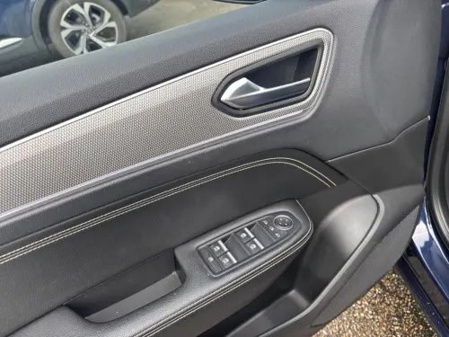 Renault Arkana E-Tech 145 - 23 Techno - Photo 10