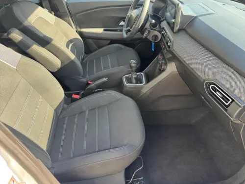 Dacia Sandero TCe 90 Expression - Photo 16