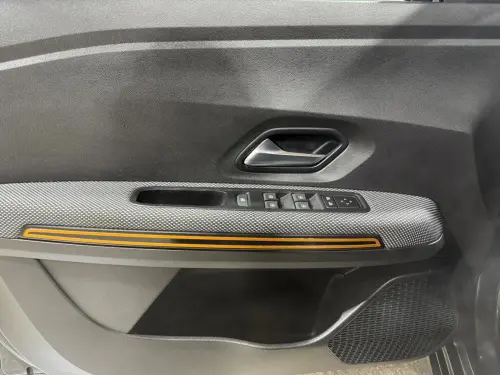 Dacia Sandero TCe 90 - 22 Stepway Confort - Photo 10