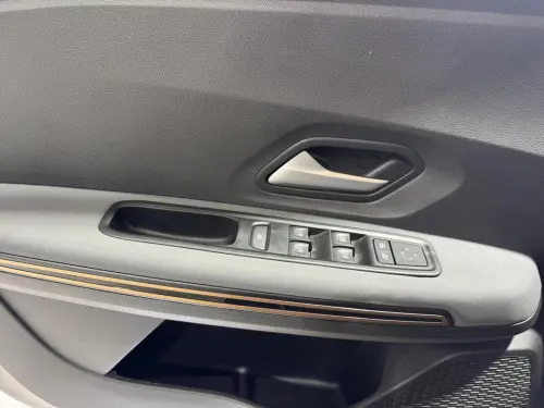 Dacia Sandero ECO-G 100 GSR2 Stepway Extreme - Photo 10