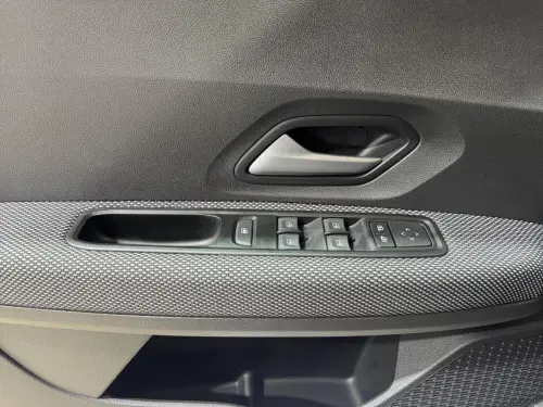 Dacia Sandero TCe 90 GSR2 Journey - Photo 10