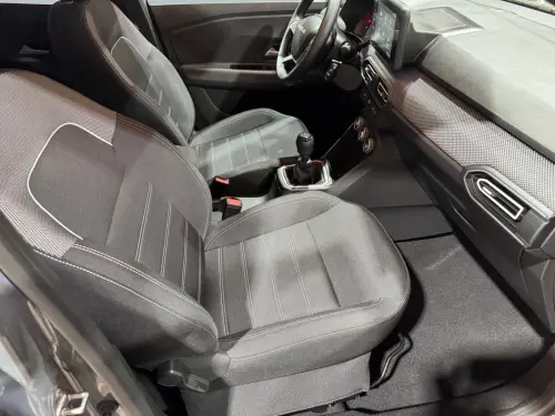 Dacia Sandero TCe 90 GSR2 Journey - Photo 16