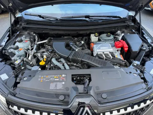 Renault Austral E-Tech hybrid 200 Evolution - Photo 19