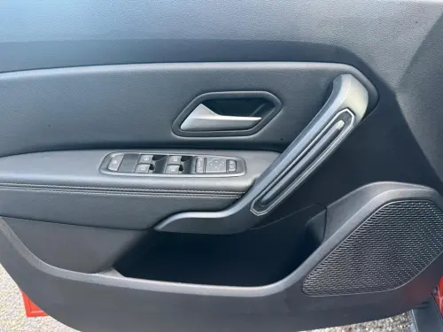 Dacia Duster ECO-G 100 4x2 Journey + - Photo 10