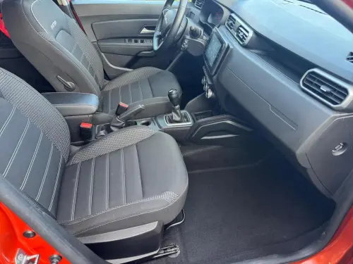 Dacia Duster ECO-G 100 4x2 Journey + - Photo 16