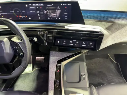 Peugeot 3008 Hybrid 136 e-DCS6 GT - Photo 14