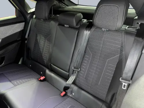 Peugeot 3008 Hybrid 136 e-DCS6 GT - Photo 15