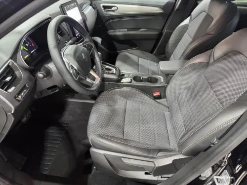 Renault Arkana mild hybrid 140 EDC GSR2 Techno - Photo 9