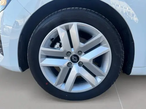 Renault Clio Clio E-Tech full hybrid 145 Evolution - Photo 8