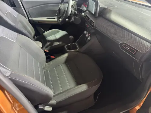 Dacia Sandero TCe 110 Stepway Expression + - Photo 16