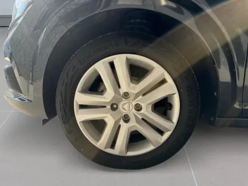 Dacia Sandero TCe 90 Confort - Photo 7