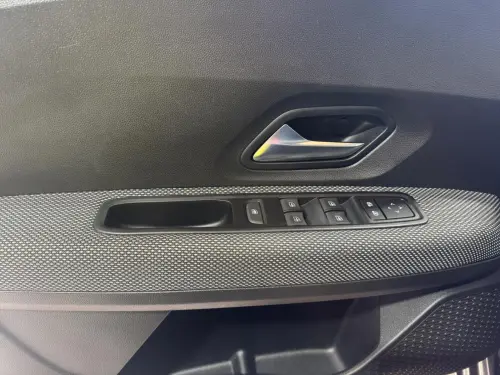 Dacia Sandero TCe 90 Confort - Photo 9