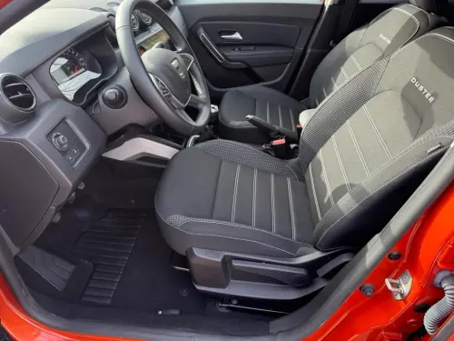 Dacia Duster ECO-G 100 4x2 Journey - Photo 9