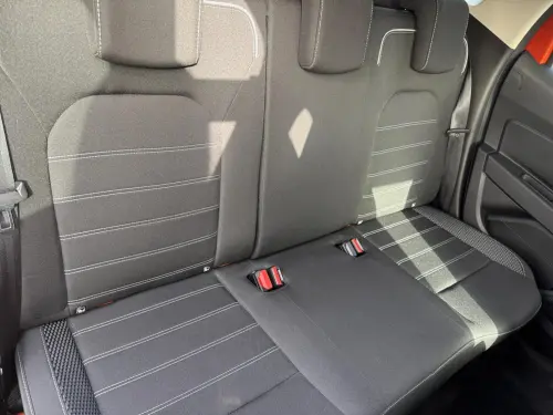 Dacia Duster ECO-G 100 4x2 Journey - Photo 17