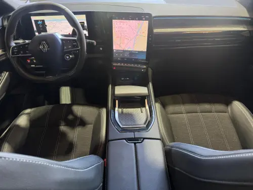Renault Austral E-Tech hybrid 200 Techno - Photo 11