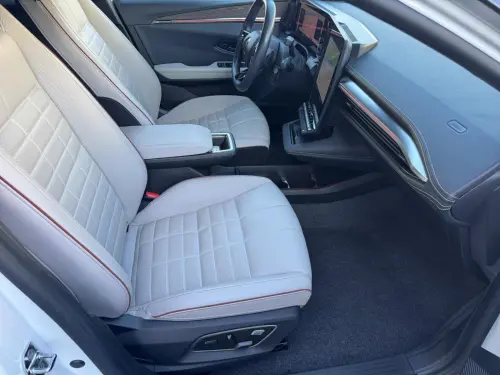 Renault Megane E-Tech Megane E-Tech EV60 220 ch super charge Iconic - Photo 16