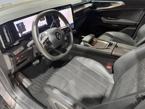 Renault Austral E-Tech hybrid 200 Techno - Photo 9