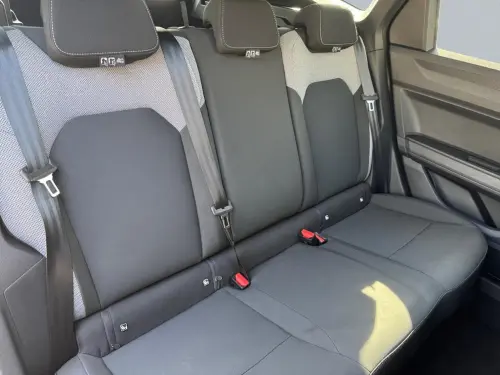 Dacia Bigster Bigster Hybrid 155 Journey - Photo 17