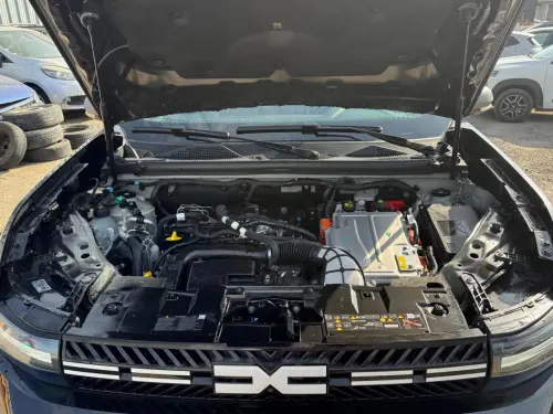 Dacia Bigster Bigster Hybrid 155 Journey - Photo 19