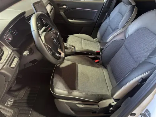 Renault Captur E-Tech full hybrid 145 Techno fast track - Photo 9