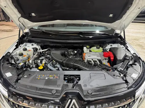 Renault Austral E-Tech hybrid 200 Techno - Photo 19