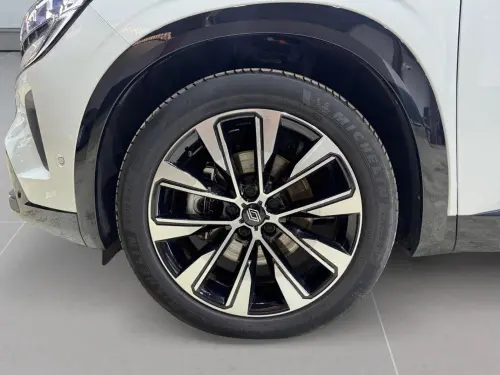 Renault Austral E-Tech hybrid 200 Techno - Photo 8