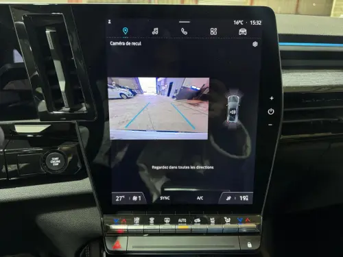 Renault Austral E-Tech hybrid 200 Techno - Photo 20