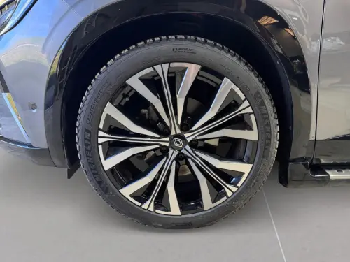 Renault Austral E-Tech hybrid 200 Iconic - Photo 8