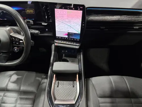 Renault Austral E-Tech hybrid 200 Iconic - Photo 15