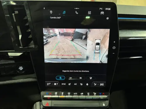 Renault Austral E-Tech hybrid 200 Iconic - Photo 21