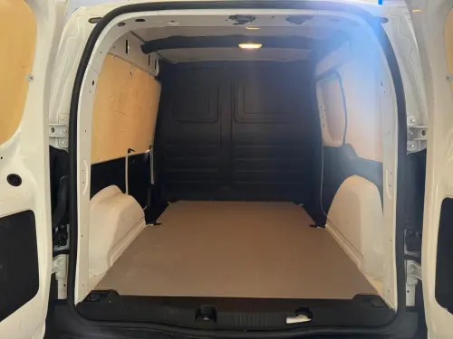 Renault Kangoo BLUE DCI 95 GRAND CONFORT- 22 - Photo 18