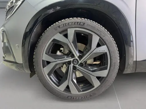 Renault Austral E-Tech hybrid 200 Iconic esprit Alpine - Photo 8
