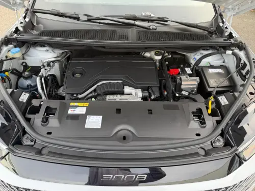 Peugeot 3008 Hybrid 145 e-DCS6 GT - Photo 19