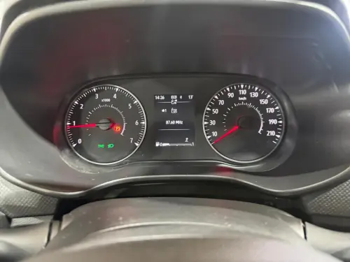 Dacia Sandero ECO-G 100 Stepway Essentiel - Photo 13