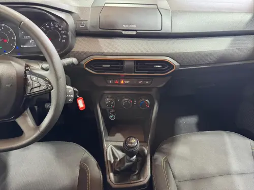 Dacia Sandero ECO-G 100 Stepway Essentiel - Photo 14