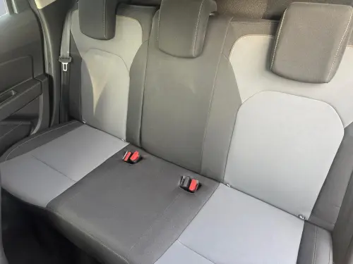 Dacia Duster ECO-G 100 4x2 Extreme - Photo 15