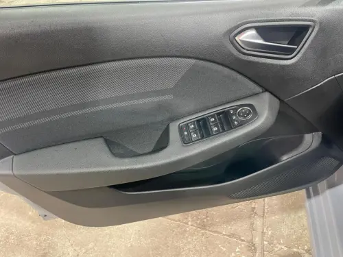 Renault Clio Clio TCe 90 ch GSR2 Esprit Alpine - Photo 10