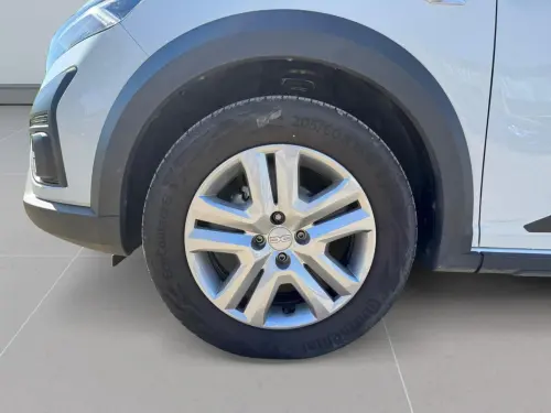 Dacia Sandero TCe 90 Stepway Expression - Photo 8