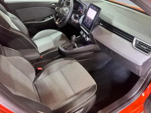 Renault Clio Clio E-Tech full hybrid 145 Techno - Photo 16