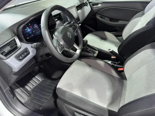 Renault Clio Clio E-Tech full hybrid 145 ch GSR2 Evolution - Photo 9