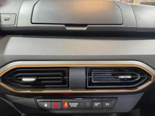 Dacia Sandero ECO-G 100 - 22 Stepway Essentiel - Photo 20