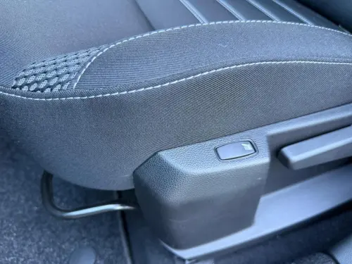 Dacia Duster ECO-G 100 4x2 Journey - Photo 24