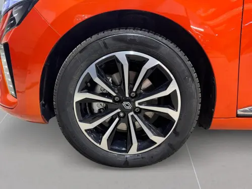 Renault Clio Clio E-Tech full hybrid 145 Techno - Photo 8