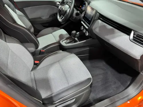 Renault Clio Clio E-Tech full hybrid 145 Techno - Photo 16
