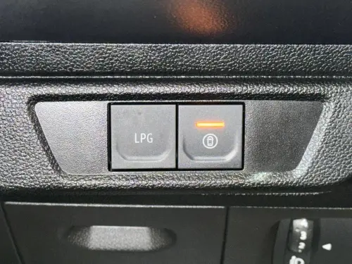 Dacia Sandero ECO-G 100-24 STEPWAY EXPRESSION - Photo 22