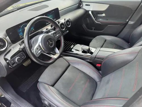 Mercedes Classe A Classe A 200 7G-DCT AMG Line - Photo 9