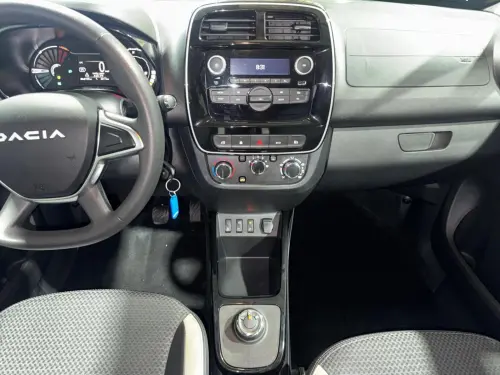 Dacia Spring Essential -23B - Photo 14